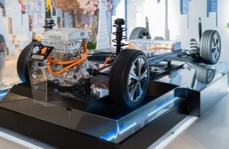 新能源汽车高压电缆材料选择：XLPE vs 硅橡胶