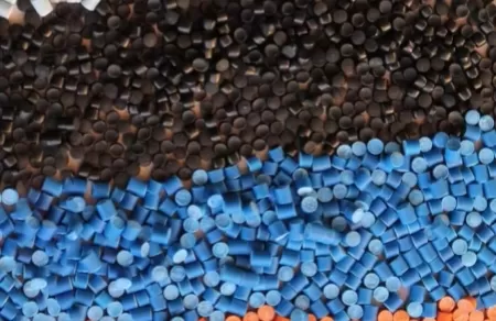 低烟无卤交联聚烯烃XLPO电缆材料在铁路机车电缆领域的应用及优势